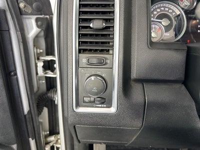 2018 RAM 1500 Limited Crew Cab 4x4 6'4' Box