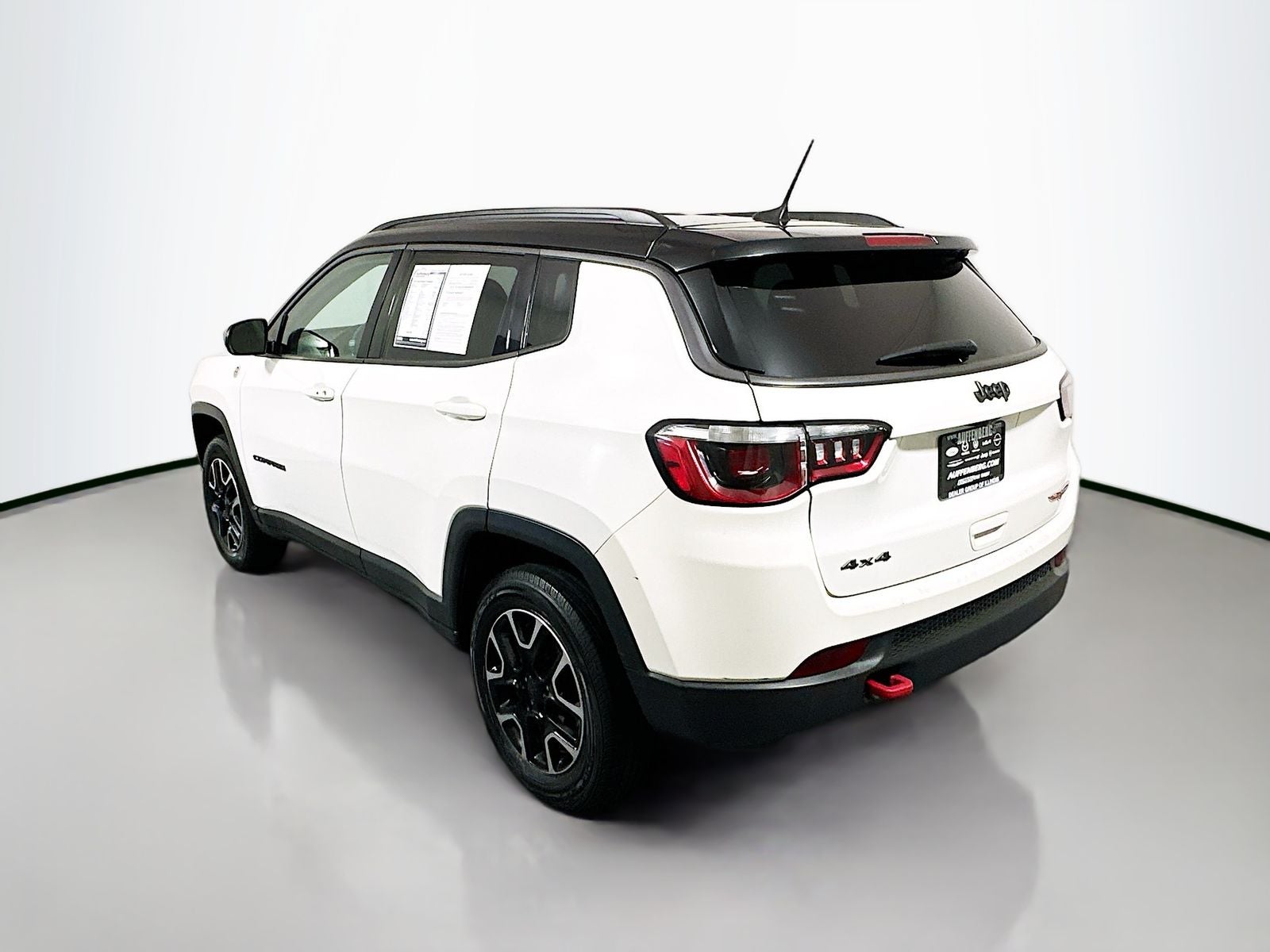 2019 Jeep Compass — detail view