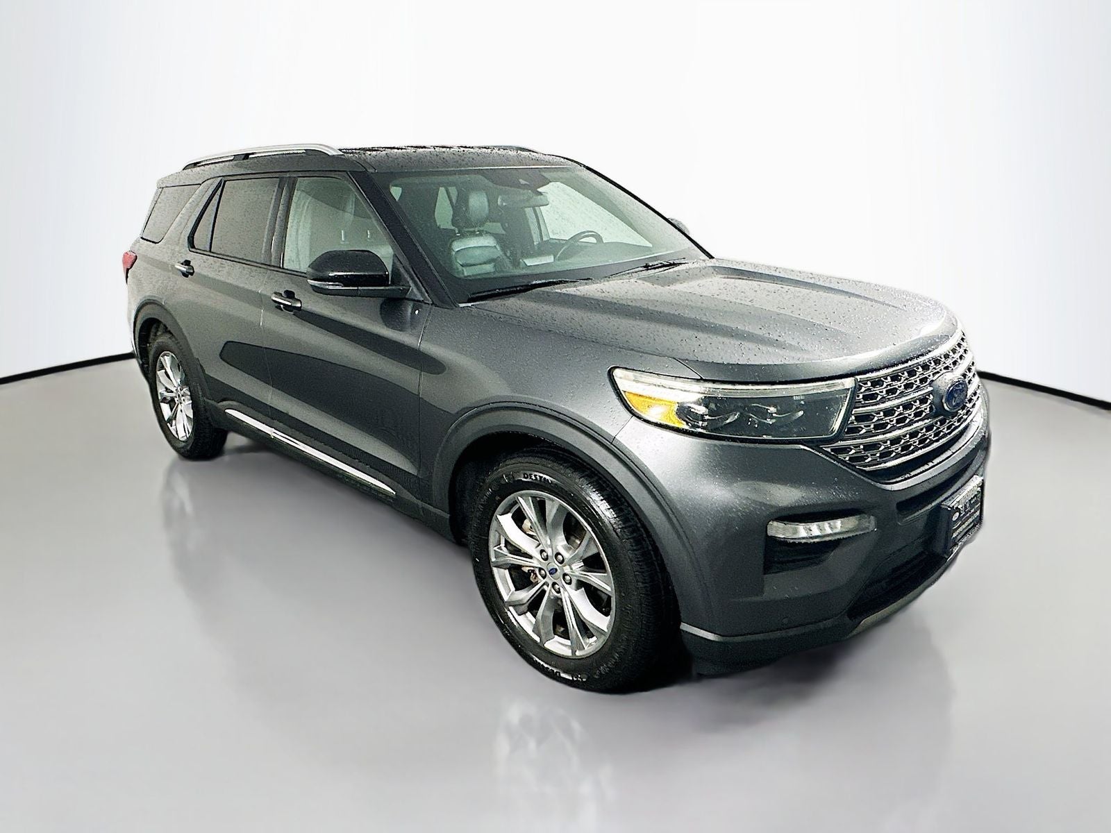 2020 Ford Explorer Limited in Magnetic — front three-quarter view
