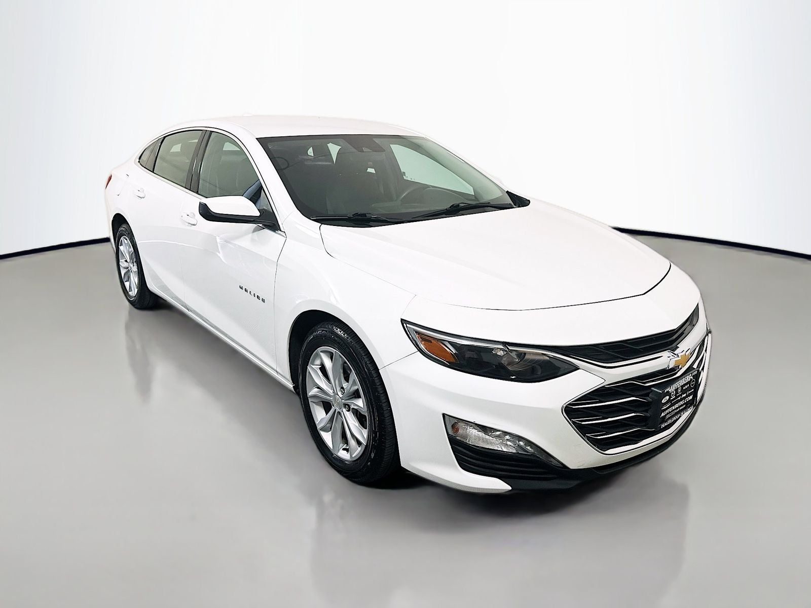 2023 Chevrolet Malibu LT 1LT in Summit White — front three-quarter view