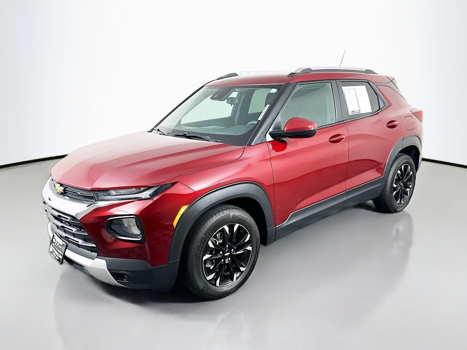 2023 Chevrolet TrailBlazer — rear three-quarter view