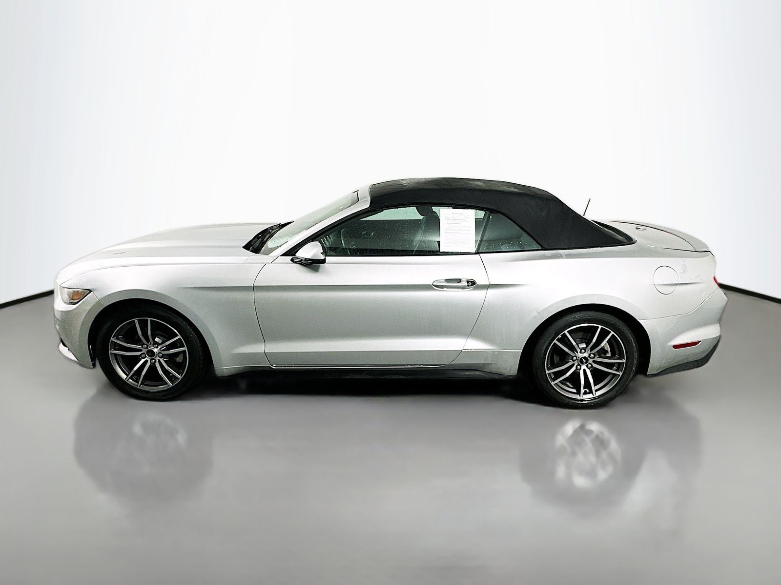 2016 Ford Mustang — interior view