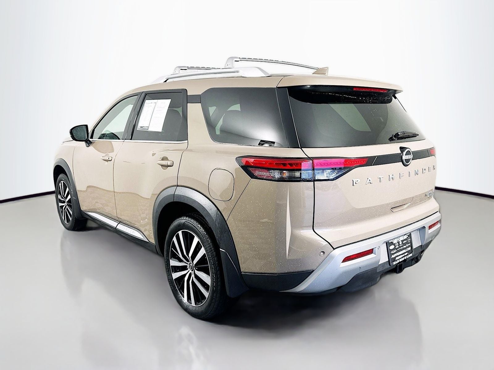 2023 Nissan Pathfinder — detail view